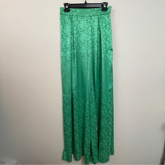 ELEGANT KELLY GREEN Wide Leg Satin Floral Formal Statement Trousers Size 6 Funky - Picture 9 of 10